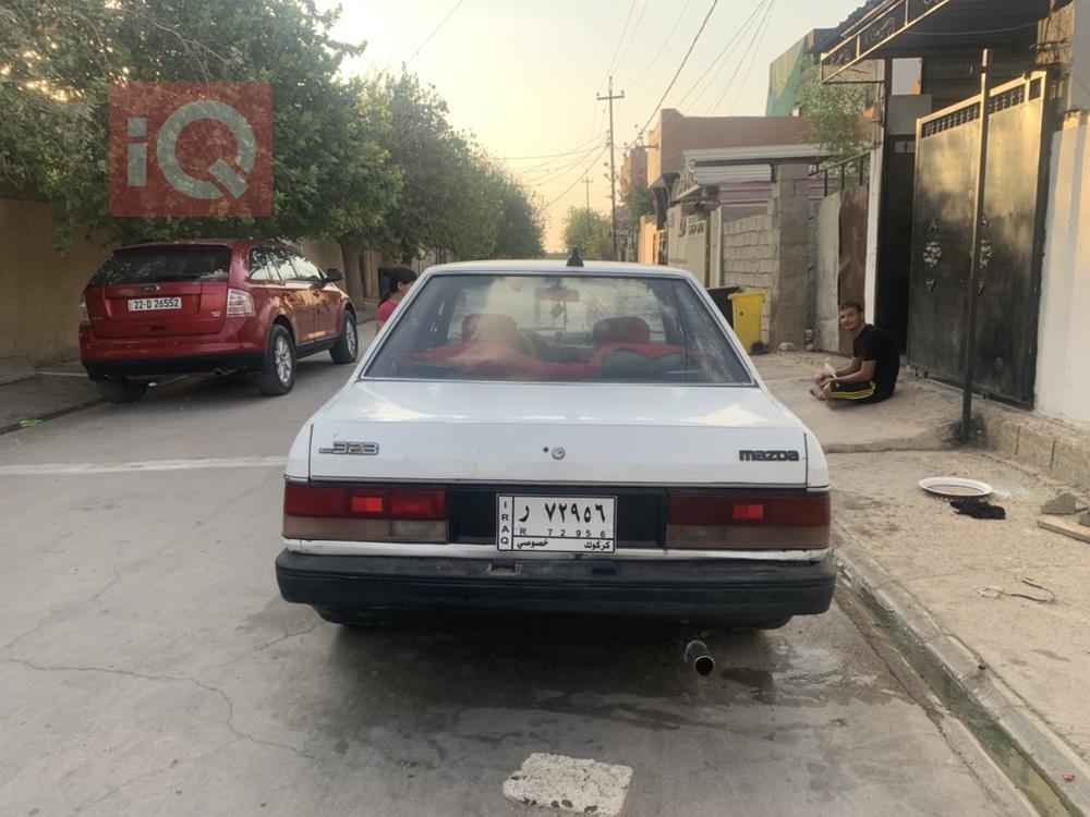 مازدا 323